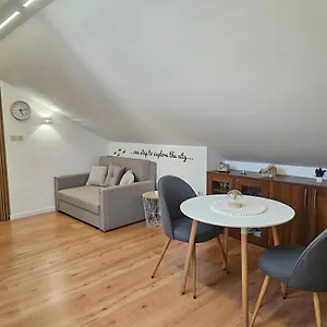 Apartament Lovely Attic Apartman-melani, Zadar